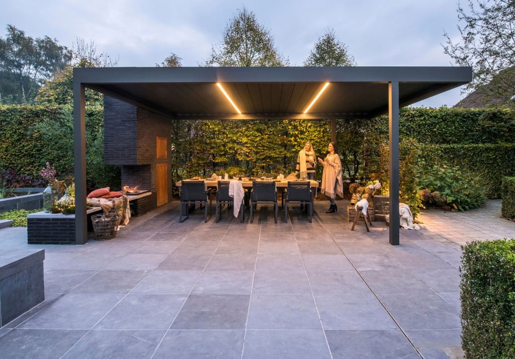 Pergola na terase rodinného domu